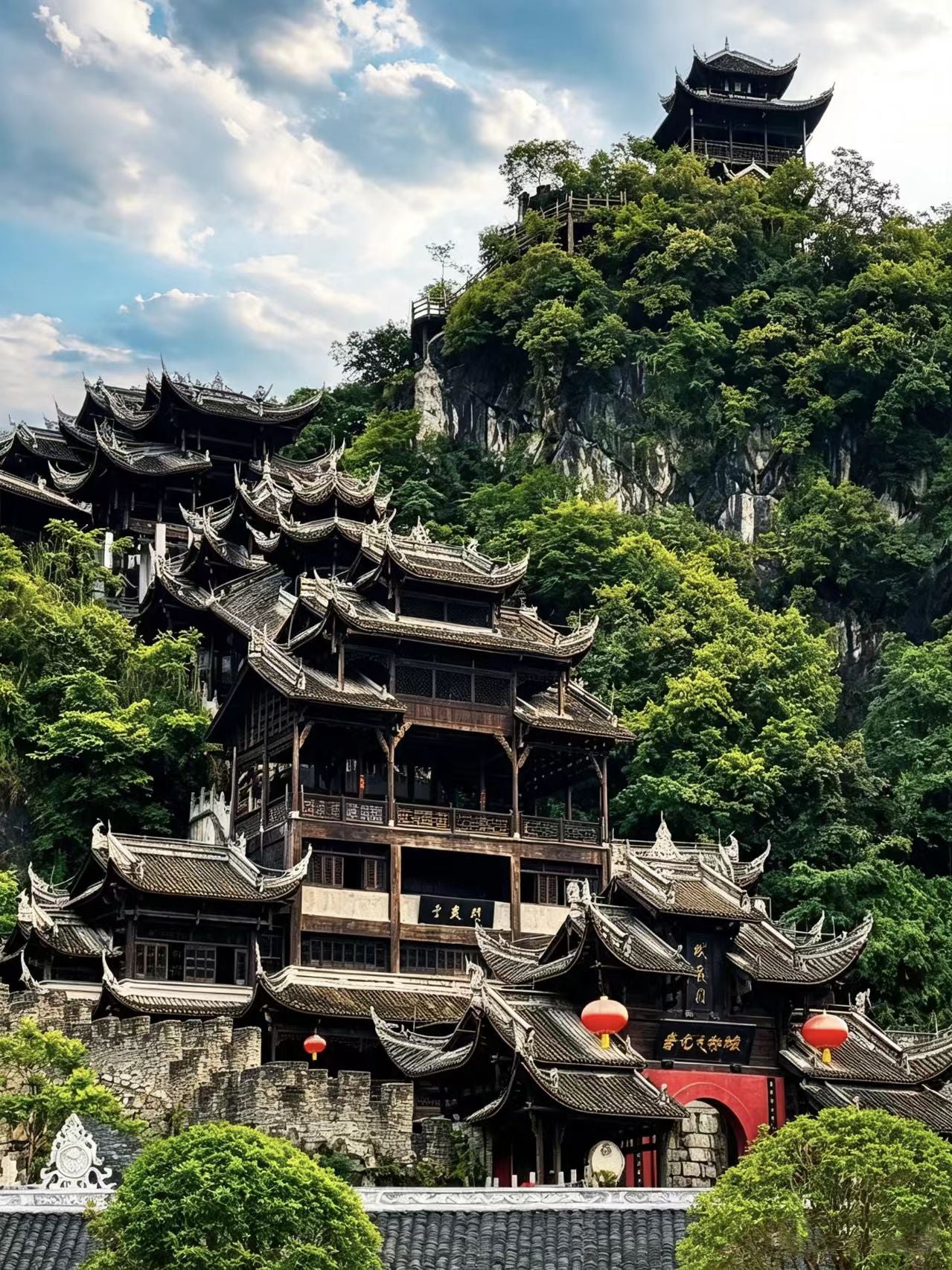 9-Day 8-Night Customized Sichuan & Chongqing Loop Tour